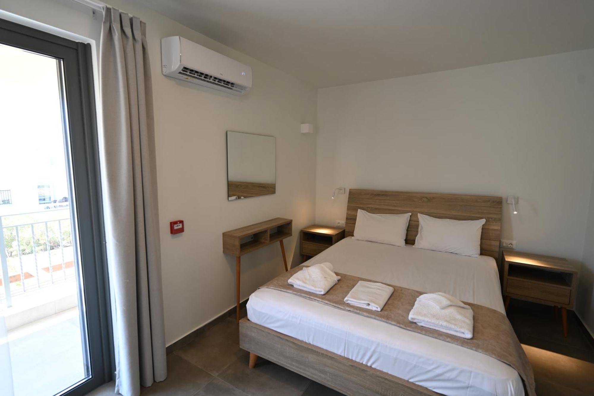Itida Suites Sitia  Room photo